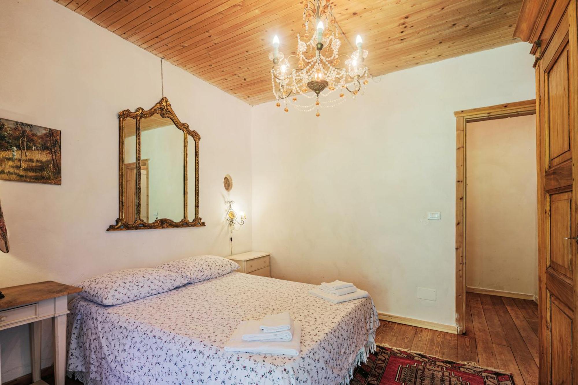 Agriturismo Di Charme E Ristorante Stallato Il Filo Di Paglia Carro المظهر الخارجي الصورة
