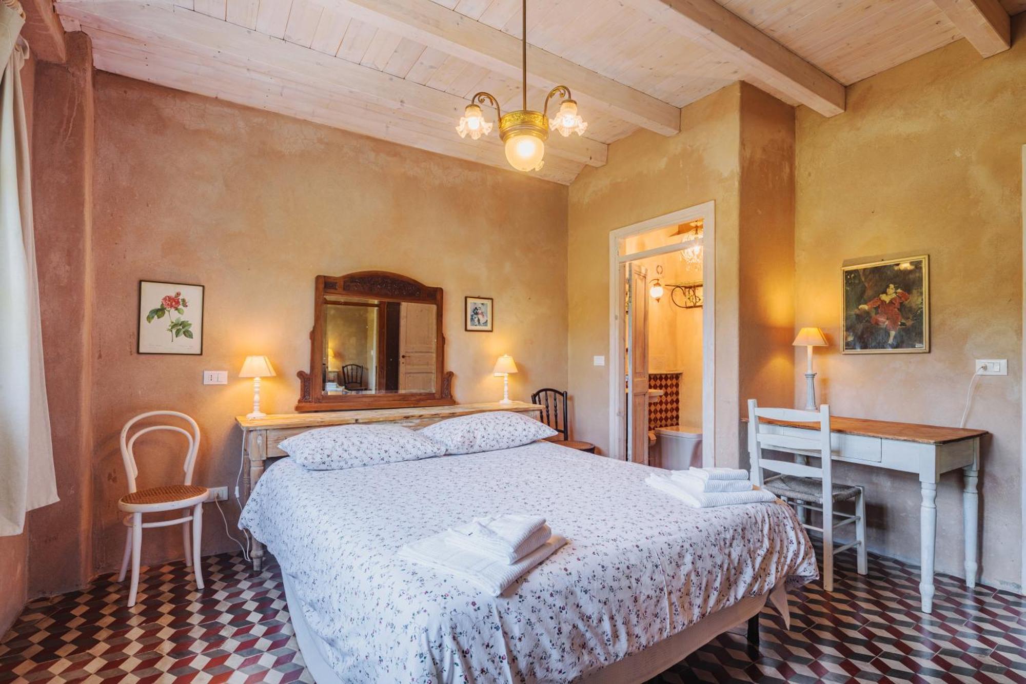 Agriturismo Di Charme E Ristorante Stallato Il Filo Di Paglia Carro المظهر الخارجي الصورة