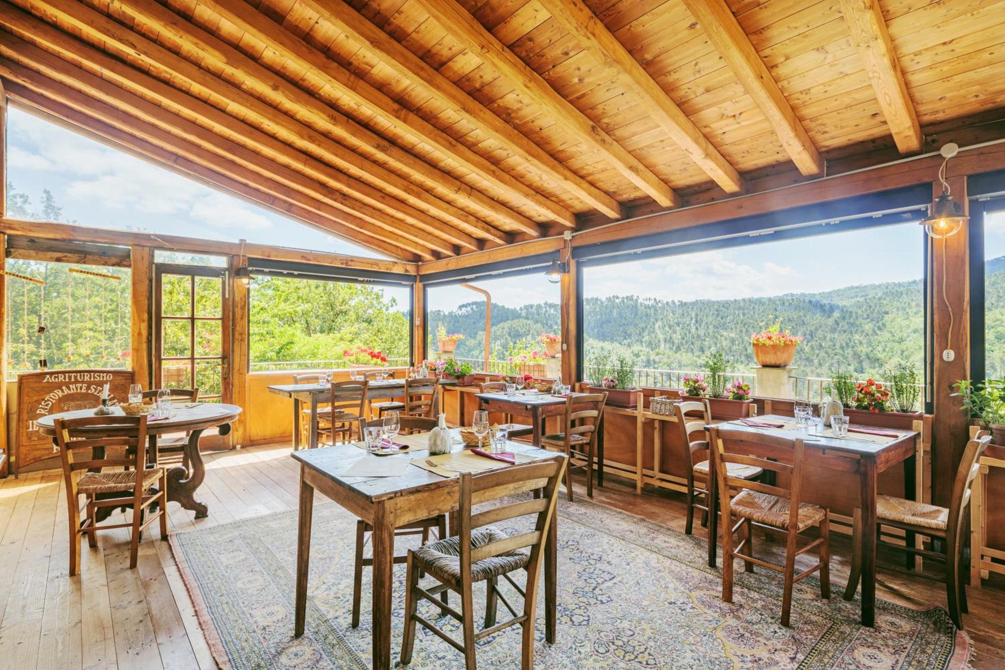 Agriturismo Di Charme E Ristorante Stallato Il Filo Di Paglia Carro المظهر الخارجي الصورة